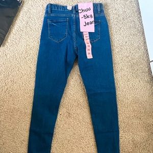 NWT Chuu -5kg JEANS vol.12. Size 25 mid-to-dark wash skinny jeans